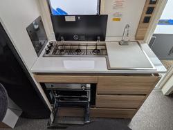 2017 Adria Altea 552Pk