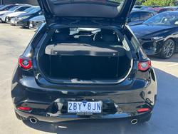 2025 Mazda 3 G20 Pure