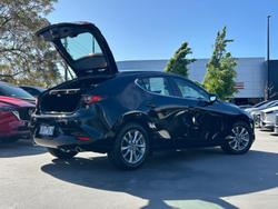 2025 Mazda 3 G20 Pure