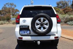 2021 Toyota
Landcruiser Prado GXL