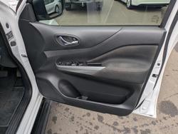 2021 Nissan Navara ST