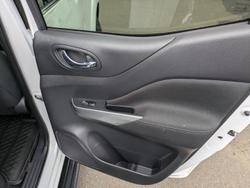 2021 Nissan Navara ST