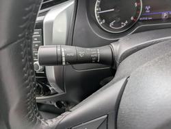 2021 Nissan Navara ST