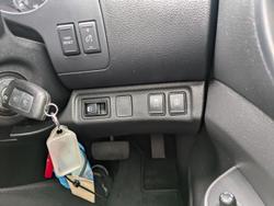 2021 Nissan Navara ST