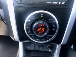 2016 Isuzu
MU-X LS-T