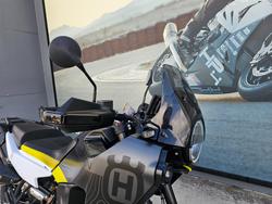 2022 HUSQVARNA NORDEN 901 GREY