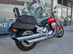 2009 Suzuki VZ800 (BOULEVARD M50) Orange