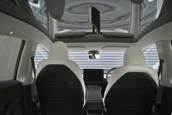 2023 Tesla Model Y Performance AWD Pearl White