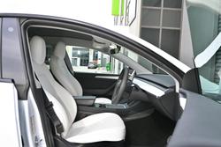 2023 Tesla Model Y Performance AWD Pearl White