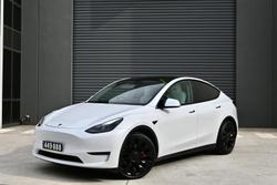 2023 Tesla Model Y Performance AWD Pearl White