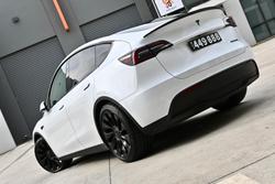 2023 Tesla Model Y Performance AWD Pearl White