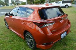 2016 Toyota Corolla ZR