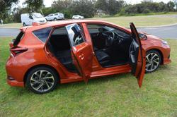 2016 Toyota Corolla ZR