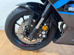 2024 Yamaha YZF-R7LA GREY