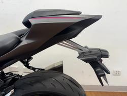 2024 Yamaha YZF-R7LA GREY