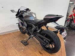 2024 Yamaha YZF-R7LA GREY