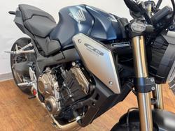 2022 Honda CB650R BLUE