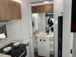 2025 Windsor Daintree 2B