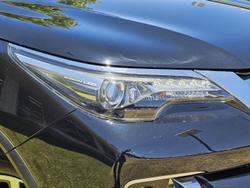2018 Toyota Fortuner Crusade GUN156R 4X4 Dual Range Eclipse Black