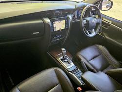 2018 Toyota Fortuner Crusade GUN156R 4X4 Dual Range Eclipse Black