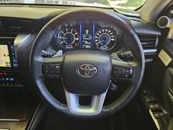 2018 Toyota Fortuner Crusade GUN156R 4X4 Dual Range Eclipse Black