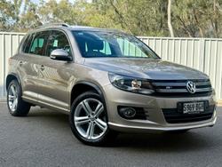 2015 Volkswagen Tiguan 155TSI R-Line