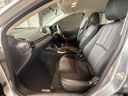 2016 Mazda
                2 Neo