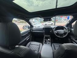 2025 Ford Everest Platinum