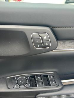 2025 Ford Everest Platinum