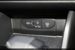 2025 Kia Sportage SX