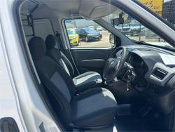 2016 FIAT DOBLO SWB (LOW)