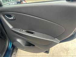 2017 RENAULT CAPTUR ZEN