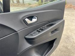 2017 RENAULT CAPTUR ZEN