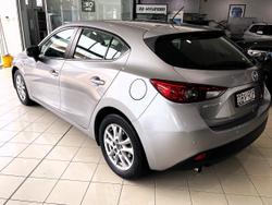2015 Mazda 3 Maxx