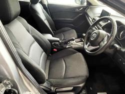 2015 Mazda 3 Maxx