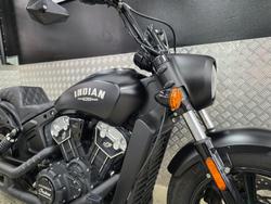 2019 INDIAN SCOUT BOBBER THUNDER BLACK BLACK