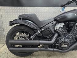 2019 INDIAN SCOUT BOBBER THUNDER BLACK BLACK