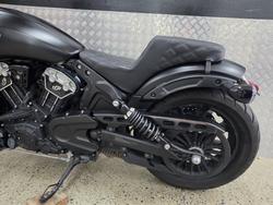 2019 INDIAN SCOUT BOBBER THUNDER BLACK BLACK