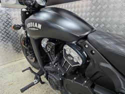 2019 INDIAN SCOUT BOBBER THUNDER BLACK BLACK