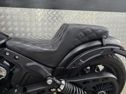 2019 INDIAN SCOUT BOBBER THUNDER BLACK BLACK