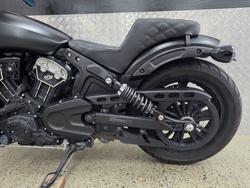2019 INDIAN SCOUT BOBBER THUNDER BLACK BLACK