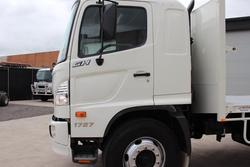 2006 Hino Fg 500 Series FG WHITE