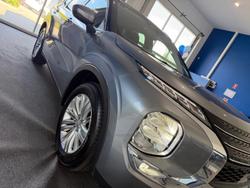 2022 Mitsubishi Outlander LS