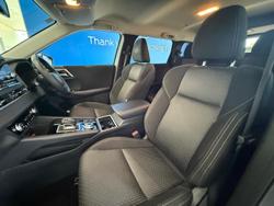 2022 Mitsubishi Outlander LS