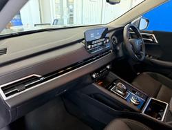 2022 Mitsubishi Outlander LS