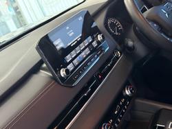 2022 Mitsubishi Outlander LS