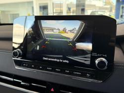 2022 Mitsubishi Outlander LS