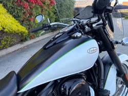 2015 Kawasaki VULCAN 900 CUSTOM White