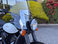 2015 Kawasaki VULCAN 900 CUSTOM White