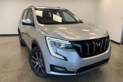 2025 Mahindra XUV700 AX7L